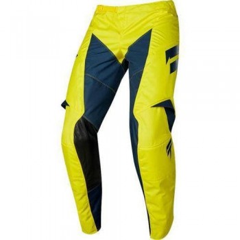 Pantalones Shift Whit3 York Amarillo/Navy Talla 34