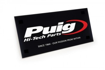 METACRILATO PUIG 2 TINTAS DE 660X300X3MM.