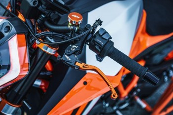 Maneta embrague KTM 1290 SuperDuke GT 2016-2024, 1290 SuperDuke R 2014-2023 naranja articulada