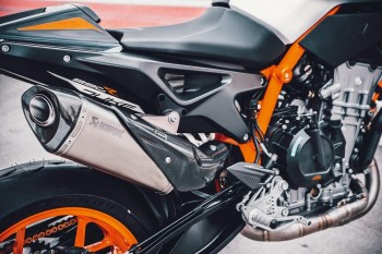 Escape completo KTM Duke 790 2018-2022 Akrapovic Evolution Line