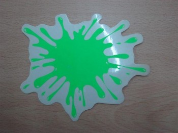 Adhesivo mancha verde