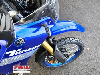 Guardabarros delantero alto Yamaha Tenere 700 2019-2024 original azul