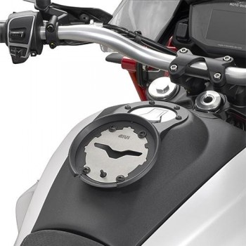 Kit montaje bolsa deposito Givi Tanklock para Moto Guzzi V85TT