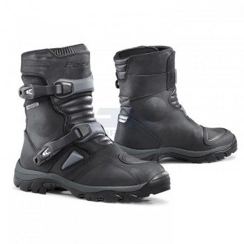 Botas Forma Adventure Low Dry negras talla 43