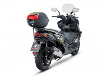 Reposapies Style Kymco DTX 125/350 parte superior