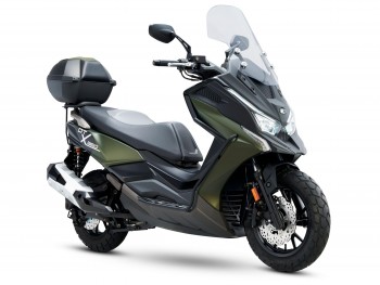 Reposapies Style Kymco DTX 125/350 parte inferior