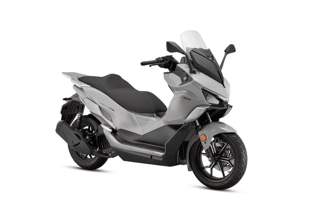 Scooters 